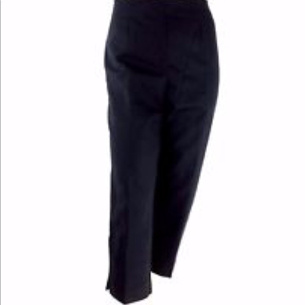 Chico’s So Slimming Black Crop Pant